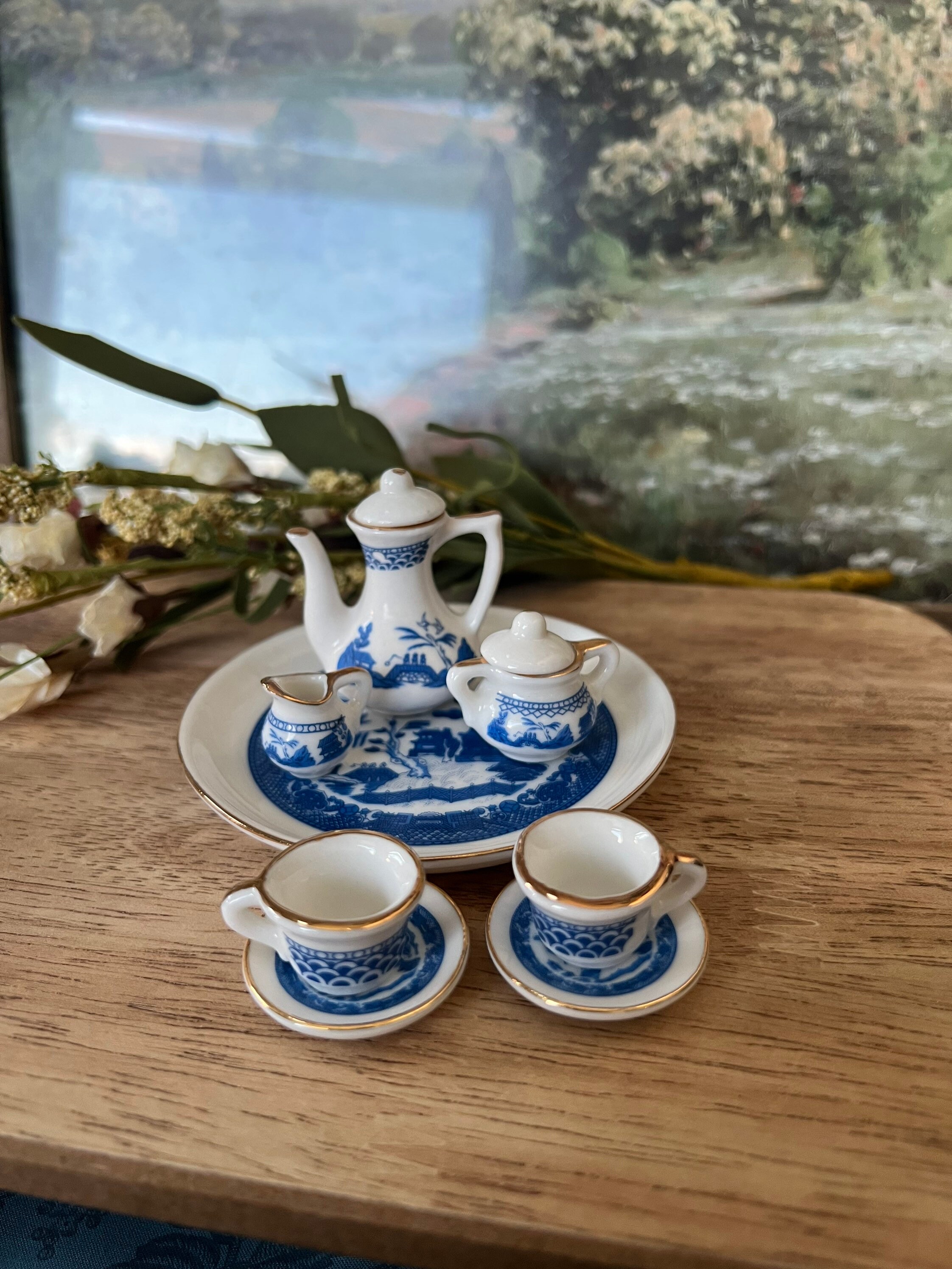 Blue willow miniature tea hotsell set