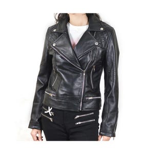 Style motard en cuir véritable noir pour femme en mouton nappa-velin luxueusement doux