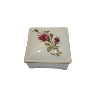 Vintage Ceramic Porcelain Trinket Box Red Roses Gold Rimmed Decor Japan