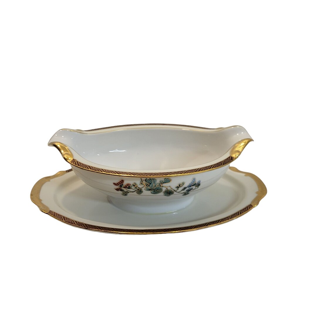 Vintage Hakasun China Gold Rimmed Gravy Boat W/attached Under Plate