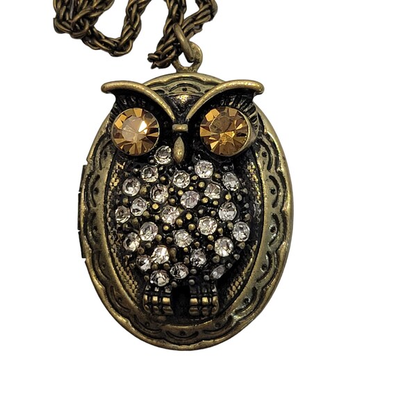 Vintage Gold Toned Rhinestone Owl Locket Necklace… - image 4