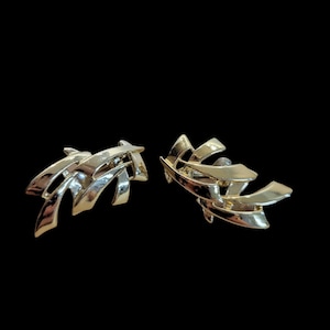 Vintage Gold Tone Clip On Signed  Coro Earrings