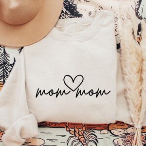 Mom Mom Sweatshirt Mommom Sweatshirt Mom Mom Shirt Momom Sweatshirt Mom Mom Of Sweatshirts Mom Mom Gifts Mom-Mom Sweatshirt Mom Mom Gift