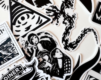 Paquete de 10 pegatinas de vinilo impermeables del videojuego independiente Life is Strange
