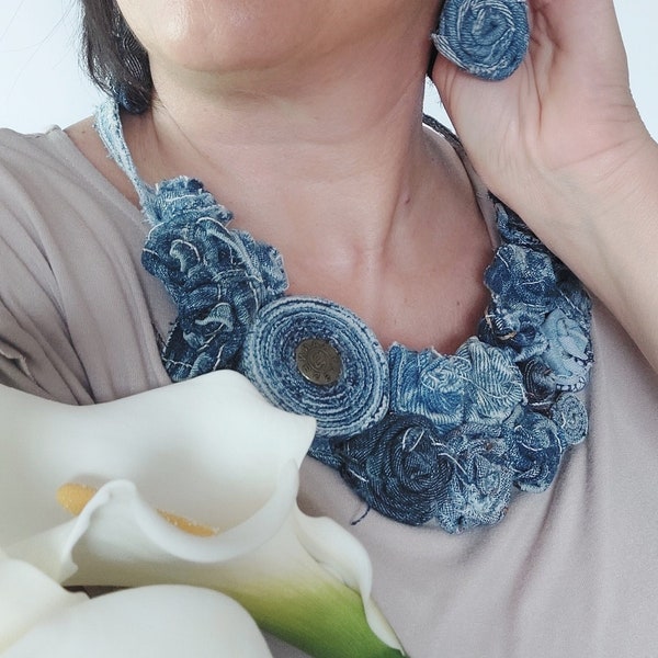 Jean Necklace