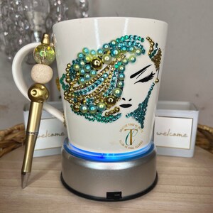 It Girl Personalized Bling Coffee Mug, Gift For Her, Woman With Baseball Cap, Personalized Gifts Idea, Rhinestone and Pearl Coffee Mug