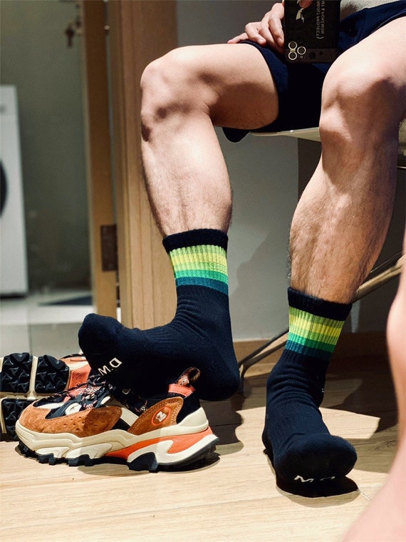 Calcetines largos de algodón a rayas para hombre Gay, medias deportivas de  tubo, cómodas, con diseño único de arcoíris, a la moda