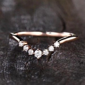Dainty 7 Stone Diamond Curved Wedding Band, 14k Stackable Ring
