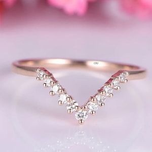 Lab Grown Diamond Wedding Band Rose Gold Curved Wedding Band Vintage V Shape Diamond Wedding Band Women Chevron Ring Enhance Custom Fit Band