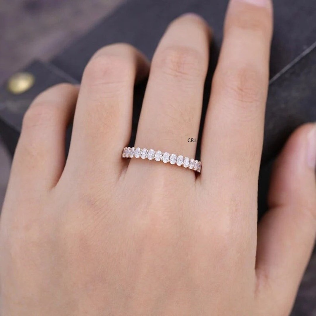Unique Oval Diamond Wedding Band Woman, Solid Yellow Gold Band, Vintage ...