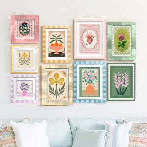 Aesthetic Gallery Wall Art, Preppy Prints Set Of 9, Vintage Style Picture Frame, Modern Wall Collage Frames, Display Frame, Girly Wall Art