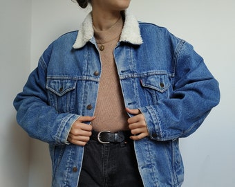 veste en jean doublée sherpa vintage Levi's des années 90 ; veste de camionneur doublée en sherpa Levis ; veste Lévis chaude; sherpa Lévis extra large ; veste levi xl