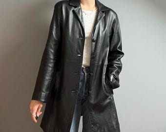Vintage Leather Coat for Women in Black - Size Medium - Y2K 2000s Black Soft Genuine Leather Trench Coat Minimalist Style Narancs Címke