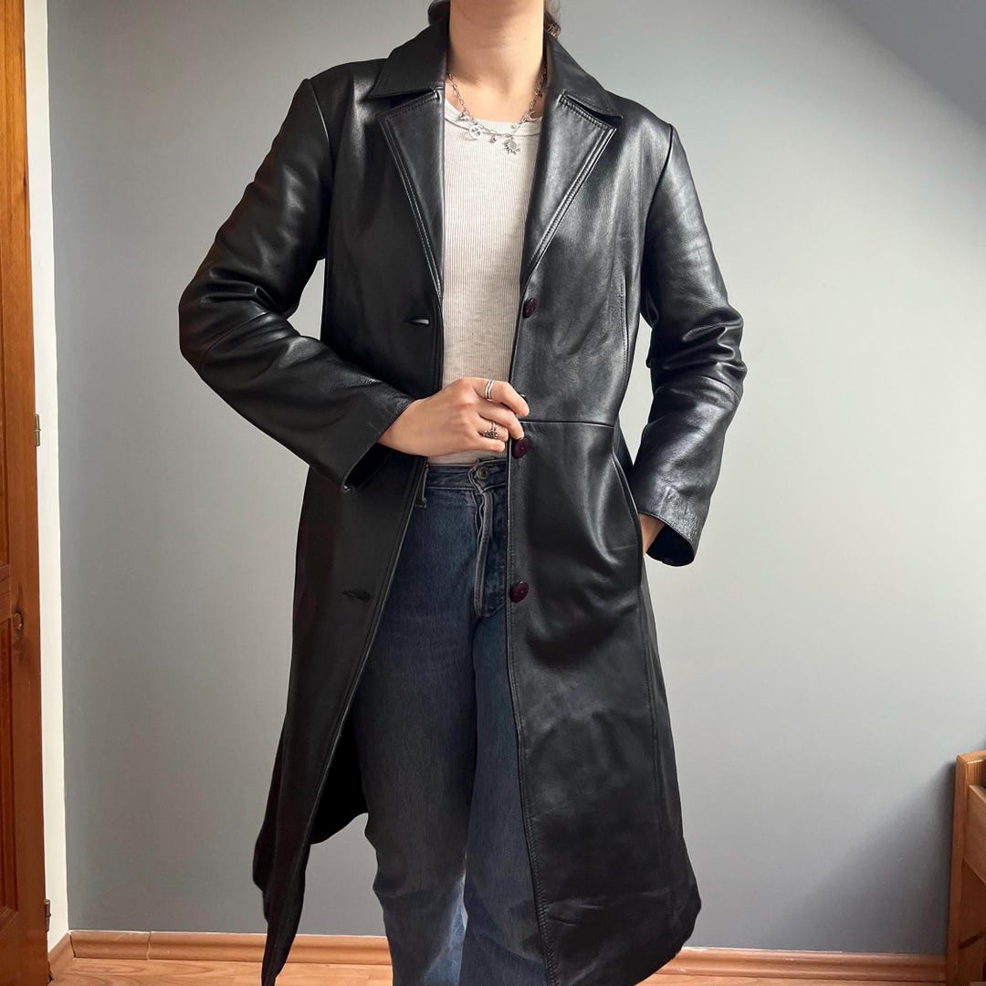 Vintage Black Real Leather Trench Coat for Women – Classic Long