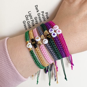 Pulseras de amor para parejas con corazón negro e inicial, pulsera anudada ajustable personalizada, pulseras a juego, pulsera de gemelos imagen 9