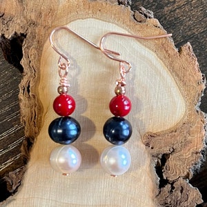 Lavender and Black Potato Shaped Fresh Pearl and Natural Red Stone Dangle Earrings
