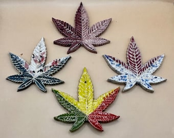 Rasta Leaf Magnets