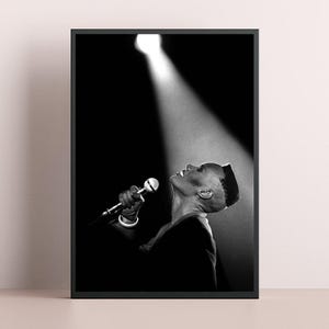 Grace Jones Poster Canvas Art Painting Wall Art Picture Print Family bedroom Decor（Not include frame）