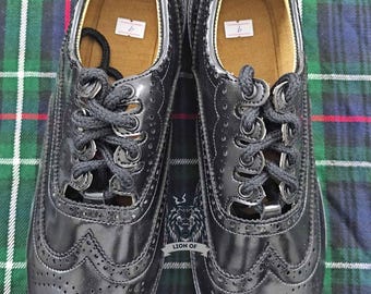 Premium Scottish Ghillie Brogues for Men - Handcrafted Black Leather Kilt Shoes for Highland Dress, Sizes 6–14