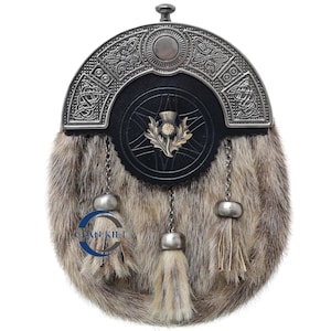 Scottish Kilt Sporran für Herren - Premium handgefertigte Rindsleder-Ledertasche - keltisches Cantle mit Clan-Abzeichen und Kettengürtel