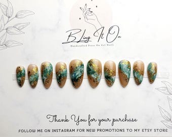 Enchanted Forest | Marble Jade Nails with Gold Flakes | Press On Gel Nail