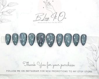 Stardust | Galaxy Cat Eye Design|  Press On Gel Nails |