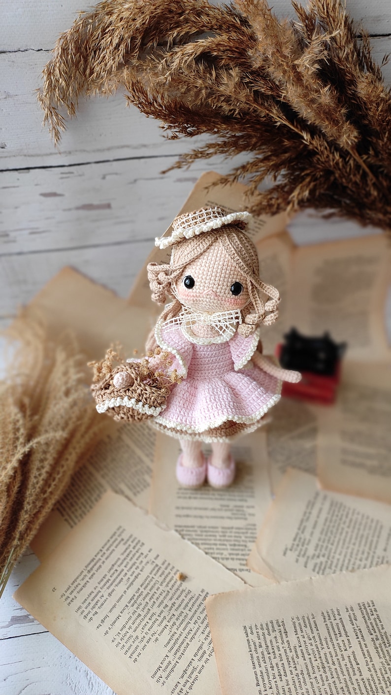 Lily Amigurumi Doll,In Vintage Dress, Handemade And Playmate, Crocheted English Pattern zdjęcie 4