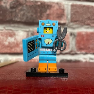 LEGO 71034 #06 Cardboard Robot - Collectible Minifig