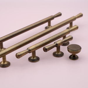 Antique Brass Cabinet Handle | Antique Gold Cabinet Pulls | Aged Brass Kitchen Pulls | Vintage Brass Drawer Pulls | Kitchen Cabinet Hardware