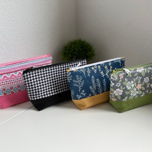 Kosmetiktasche - Schminktasche - verschiedene Muster - Blumen, Pink, Hahnentritt