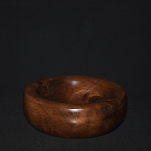 Walnut Tree Decorative Bowl | Wooden Decorative Plate Bowl for Centerpiece | Home and Office Decor | Handmade Plates Bowl