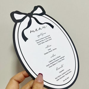 Menukaart strik, trouwmenu met strik, menukaart zwarte strik, speciaal gesneden menu, menu vrijgezellenfeest, menukaart verjaardag, 350 gsm
