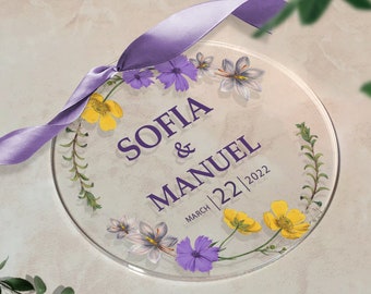 Personalized Acrylic Wedding Favors: Bulk Floral Ornaments