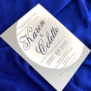 Glänzende Oberfläche Silber und Gold Einladung, Folie Einladung, Acrylhochzeitseinladung, Elegante moderne Einladungen, glänzende Acryleinladung
