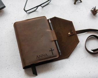 Bible slip case, Bible cover name, Bible cover custom, Leather Bible cover, Personalized Bible cover, Engraved Bible cover