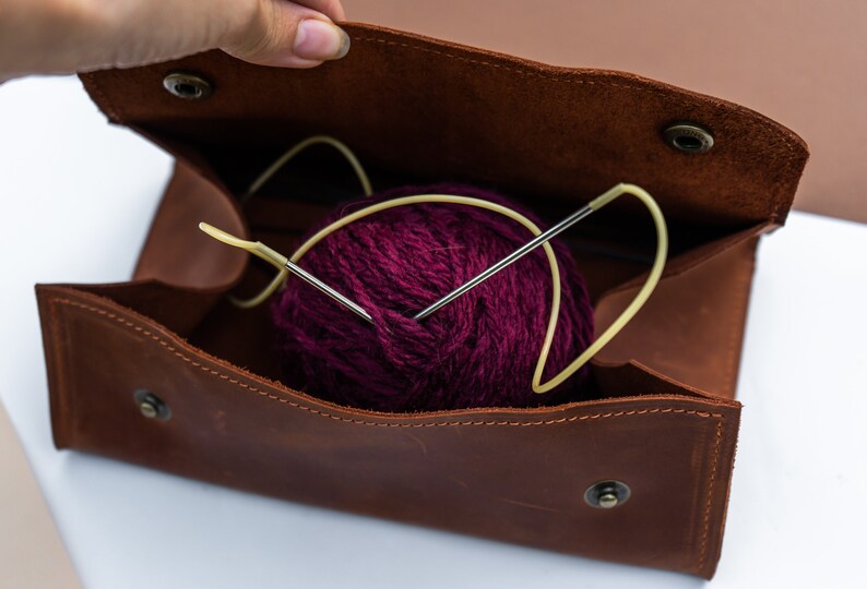 Leather knitting case,Leather notion case,Leather knitting accessories,Leather scissor case,Knitting accessory case,Gift for knitters zdjęcie 9