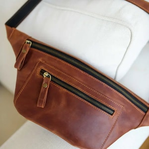 Women belt bag,Waist bag for women,Leather belt bag,Hip bag for women,Leather hip bag,Bum bags for women,Leather belt pouch image 3