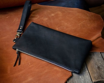 Leder Reißverschlusstasche mit Riemen, Große Reißverschlusstasche, Schwarze Leder Reißverschlusstasche, Handgelenktasche Reißverschlusstasche, Flache Reißverschlusstasche Leder