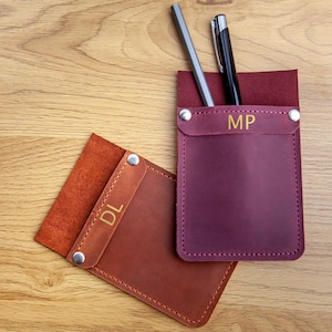 Leather pen pouch, Leather pencil pouch personalized, Leather pen sleeve, Leather pen holder, Leather pen case, Pen pouch leather