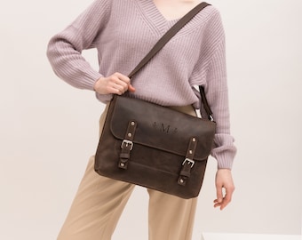 Personalized messenger bag for women, Messenger crossbody bag, Laptop briefcase women, Leather satchel bag for women, Work messenger bag