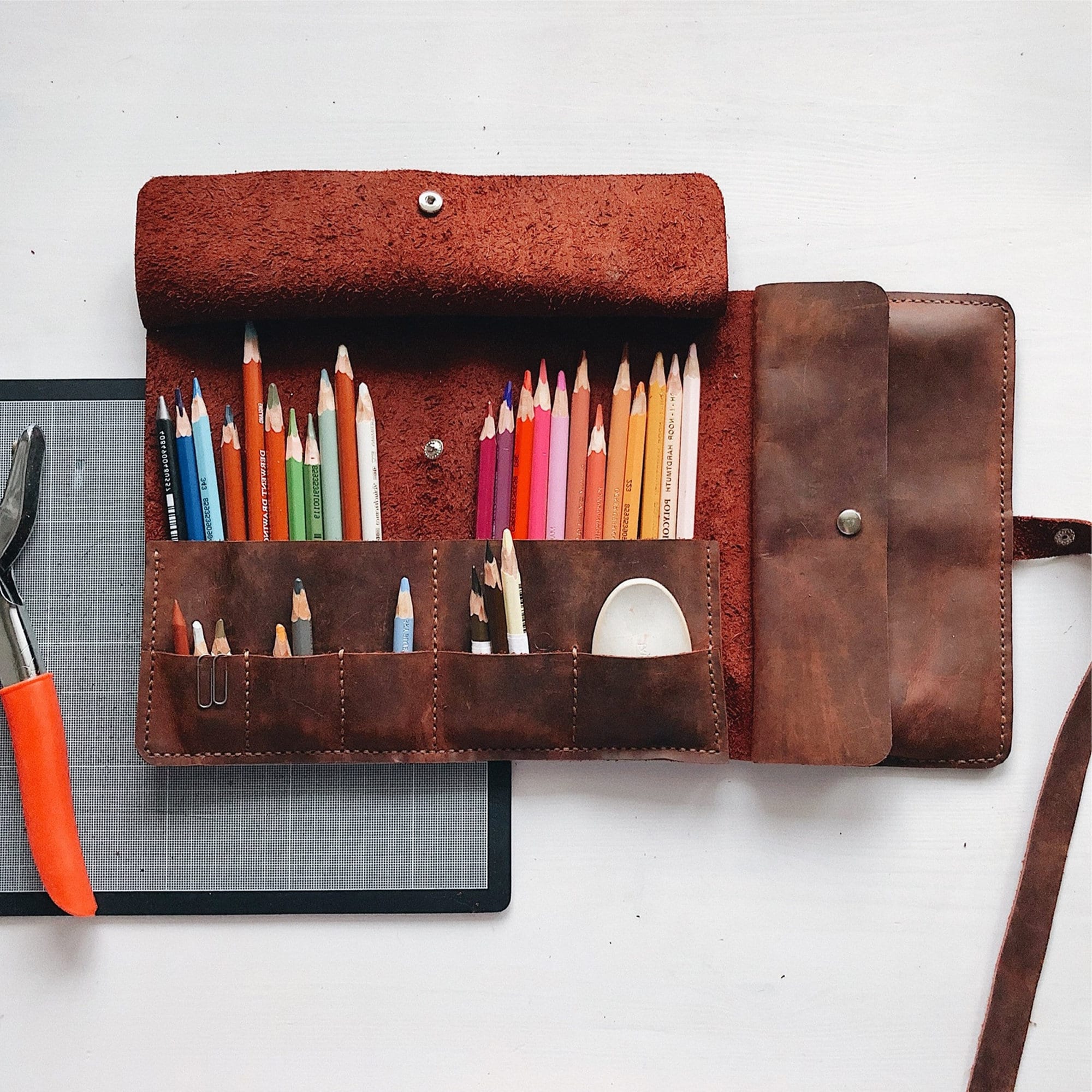 Personalised Brown Leather Artists Roll, Pencil Case, Brush Holder – MAHI  Leather