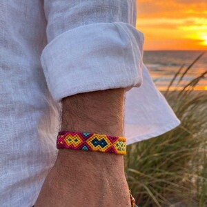 Vänskapsarmband | Handgjort | Färgglatt | Makramé | Justerbart | Boho armband | Personligt