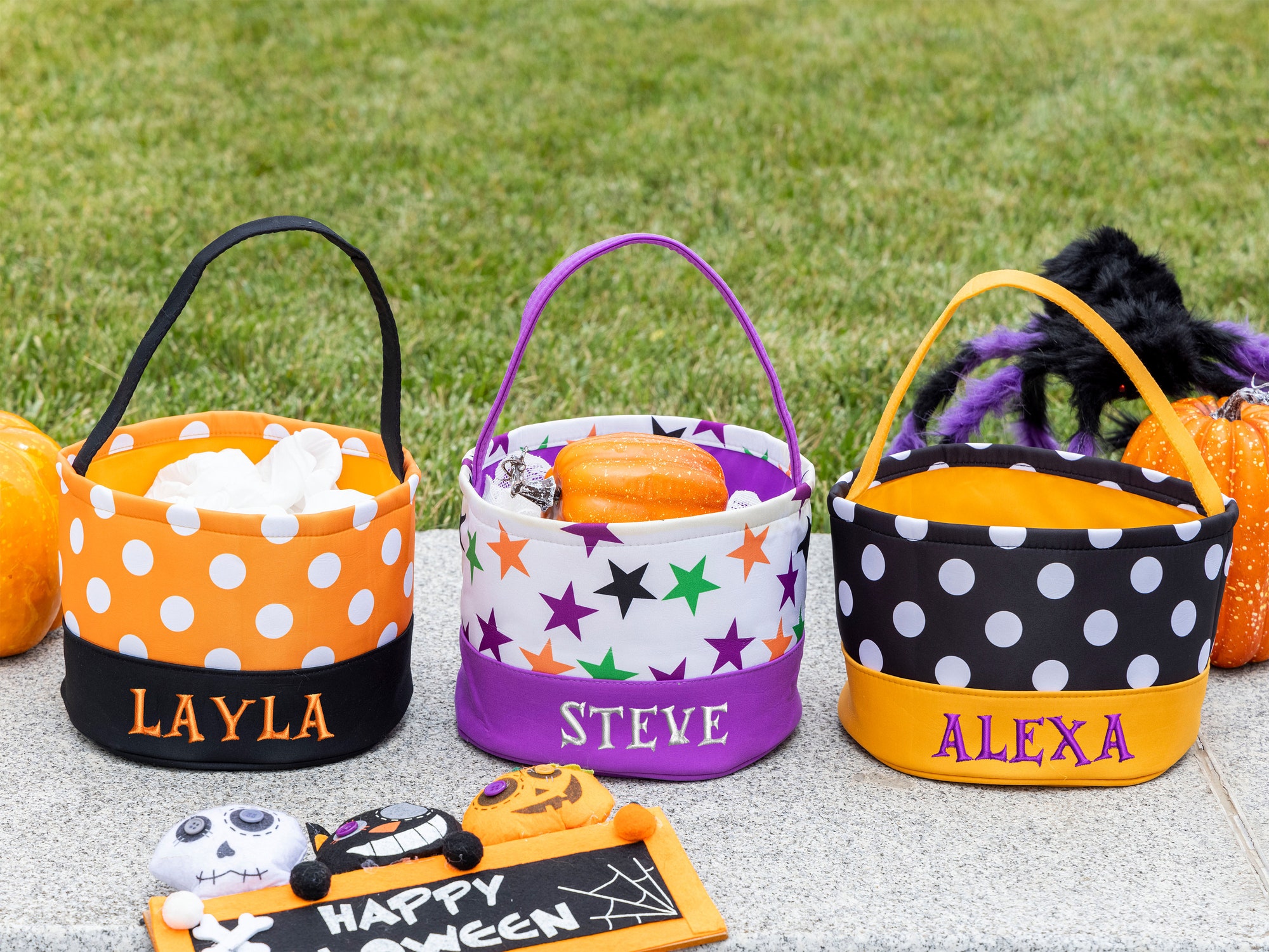 Discover Trick or treat bag Kids Trick-or-treat bucket Halloween Bucket Personalized halloween basket Monogram Halloween Bag Candy Tote