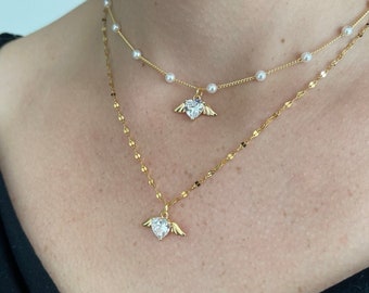 Schutzengel Flügel Halskette • Gold CZ Herz Anhänger • Beste Freundin Geschenk für Sie • Wasserdichter Schichtschmuck • Perfektes Muttertagsgeschenk