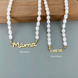 Colar de pérolas de água doce para mamãe • Presente de aniversário para ela • Colar de madrepérola • Pingente com letra de mamãe • Joia à prova d'água • Presente para novas mamães