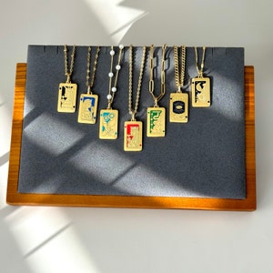 Tarot Karte Halskette • GOLD gefülltes Rechteck Sternzeichen • Beste Freundin Geschenk • Minimalistischer handgemachter Tarot Karten Schmuck • Geburtstagsgeschenk für Sie
