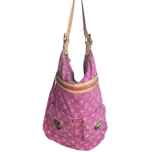Handbag Review  LOUIS VUITTON Denim Baggy PM + What fits & Mod Shots 