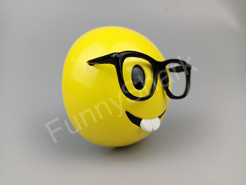Imán de emoji nerd / Divertido emoji sonriente con gafas de 9 cm para la nevera imagen 8