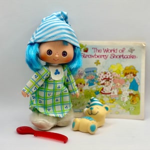 Vintage Kenner 1980s Sweet Sleeper Strawberry Shortcake Friend Blueberry Muffin with Pet Cheesecake Mouse