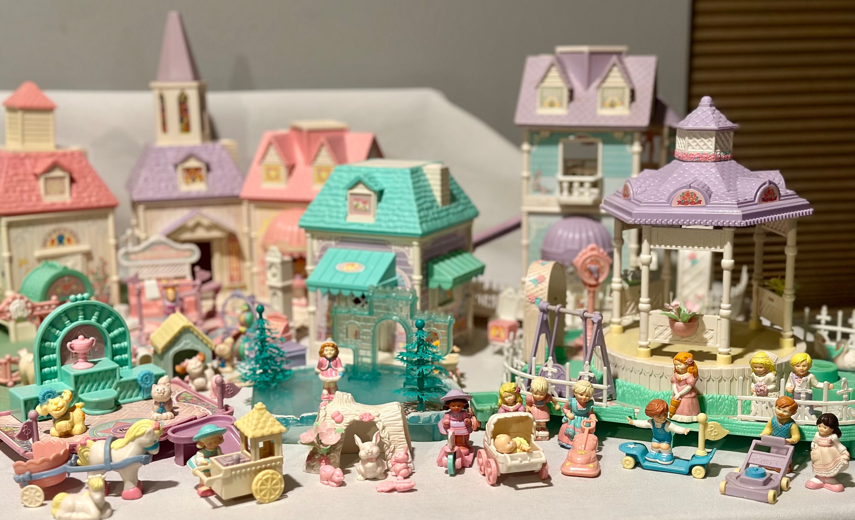 その他 precioushouse1101 1988 Vintage Fisher-price Precious Places People and Accessories